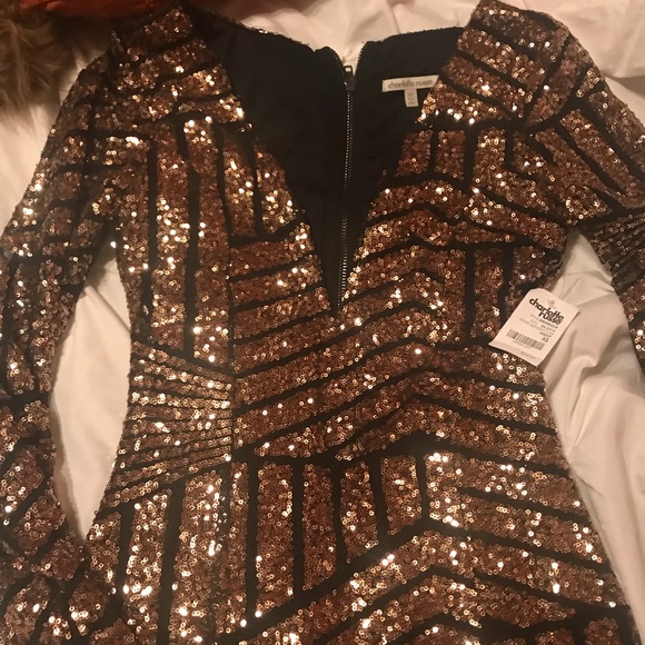 Gold sequin mini dress - Picture 4 of 4